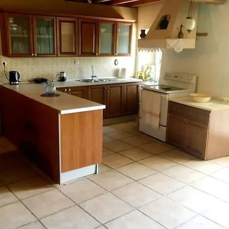 Methira Lefkada